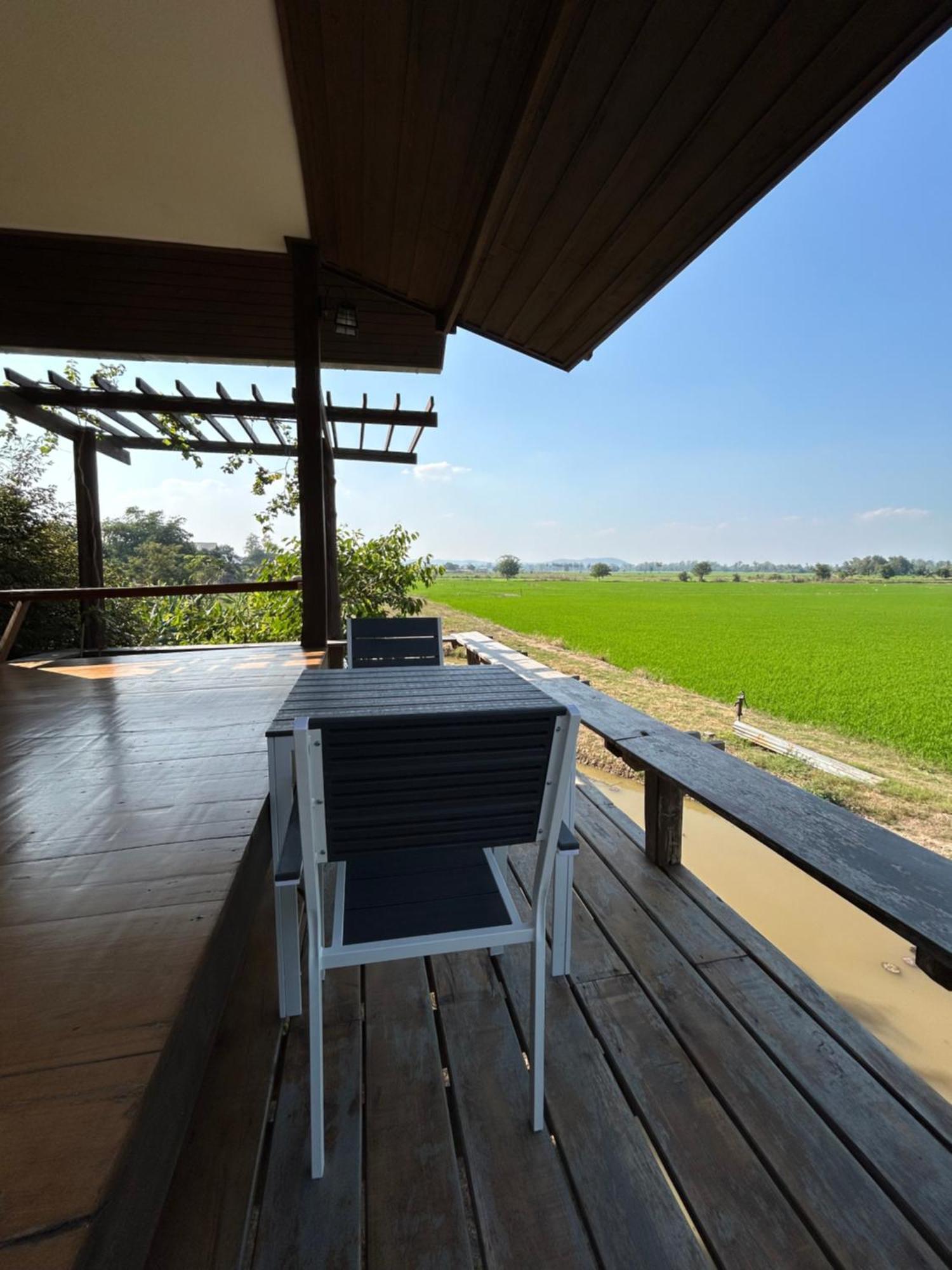 บ้านกลางเกาะ รีสอร์ท Uthai Thani Exterior photo